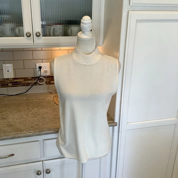 Designers Originals White Sleeveless Beaded Lightweight Sweater Vintage - Picture 1 of 7
